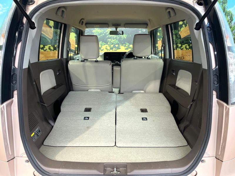 2015 Suzuki MR Wagon Wit DBA-MF33S (UW-6a7be4d132146)[19]