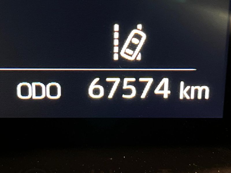 2021 Toyota Yaris 5BA-MXPA10 (UW-6a7be5333b89a)[2]