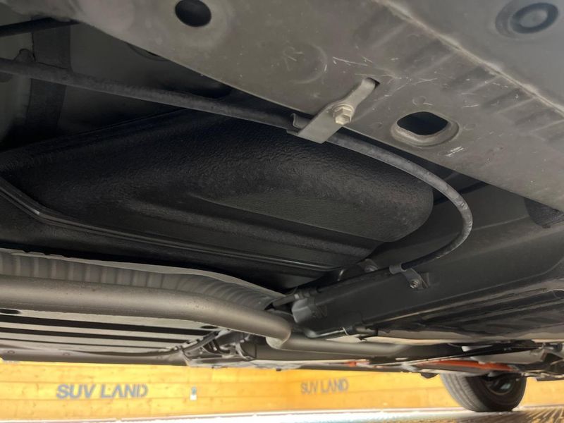 2020 Toyota Sienta 6AA-NHP170G (UW-6a7be58f9b3eb)[12]