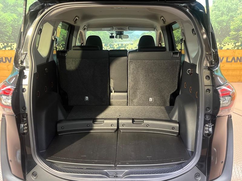 2020 Toyota Sienta 6AA-NHP170G (UW-6a7be58f9b3eb)[14]