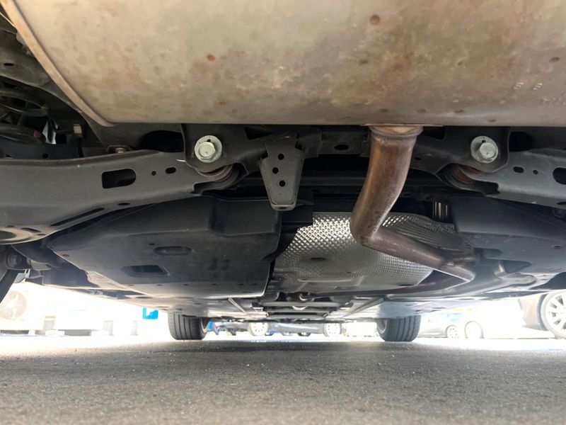 2019 Toyota Corolla Sport 3BA-NRE210H (UW-6a7be5910d44a)[23]