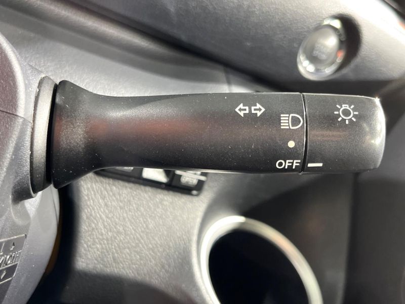 2016 Toyota Sienta DBA-NSP170G (UW-6a7be594e2685)[17]