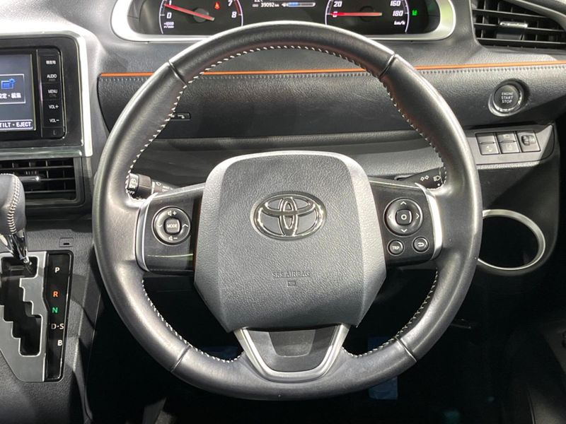 2016 Toyota Sienta DBA-NSP170G (UW-6a7be594e2685)[8]