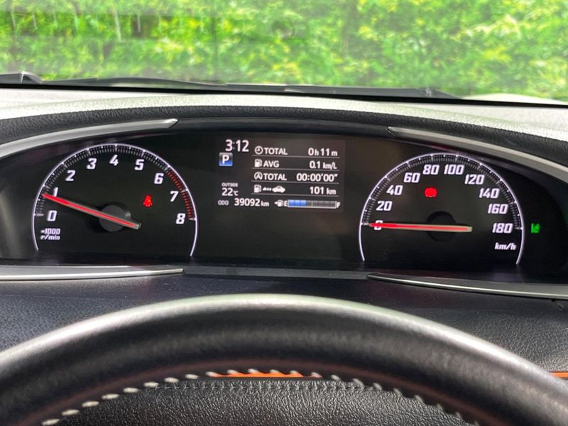 2016 Toyota Sienta DBA-NSP170G (UW-6a7be594e2685)[19]