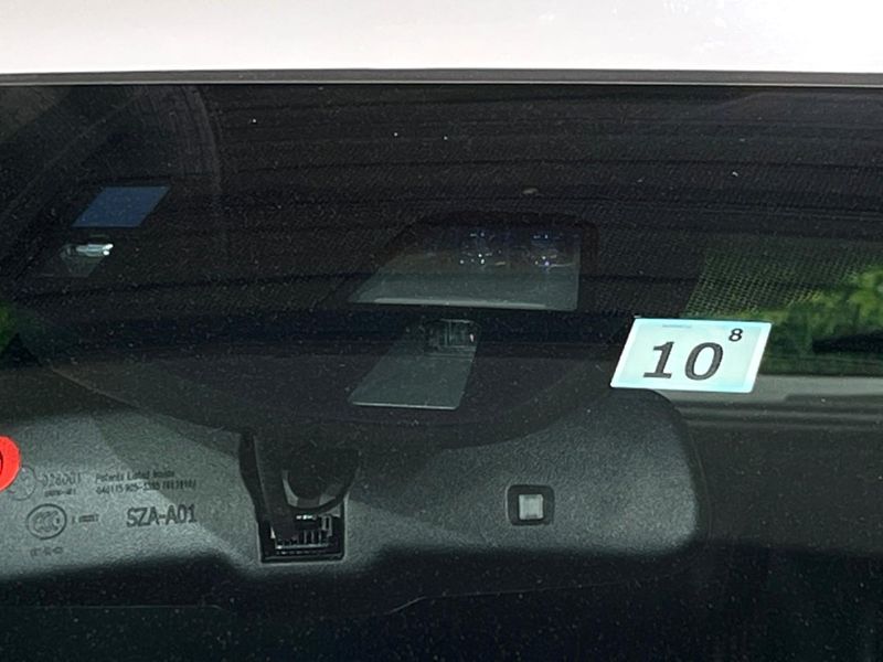 2015 Honda Vezel DAA-RU3 (UW-6a7be5b537363)[7]