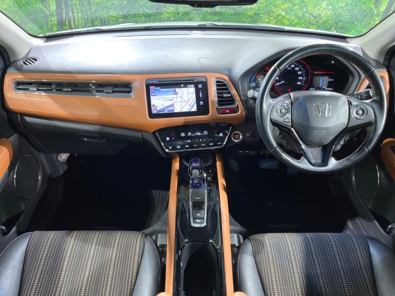 2015 Honda Vezel DAA-RU3 (UW-6a7be5b537363)[8]