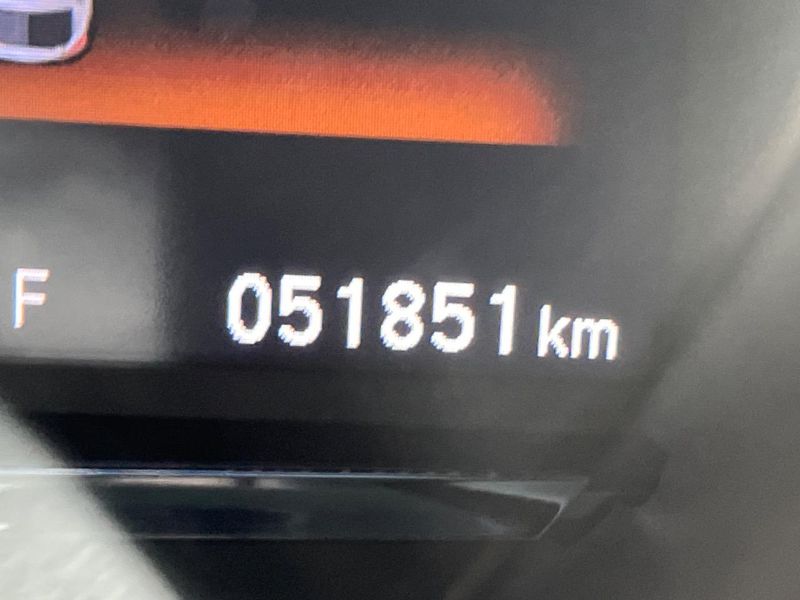 2017 Honda Vezel DAA-RU3 (UW-6a7be5b6be153)[2]