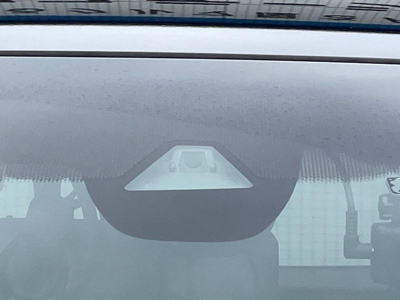 2017 Honda Vezel DAA-RU3 (UW-6a7be5b6be153)[13]