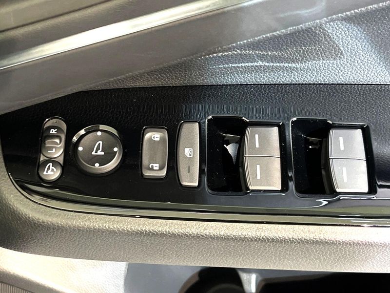 2021 Honda Vezel 6AA-RV5 (UW-6a7be5bc5a8c4)[7]