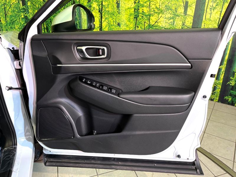 2021 Honda Vezel 6AA-RV5 (UW-6a7be5bc5a8c4)[6]