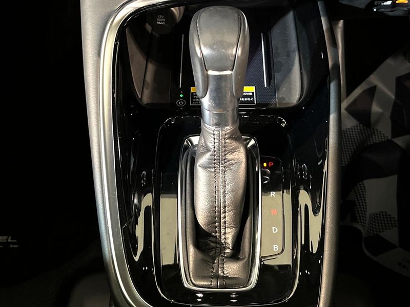 2021 Honda Vezel 6AA-RV5 (UW-6a7be5bc5a8c4)[19]