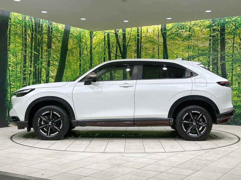 2022 Honda Vezel 6AA-RV5 (UW-6a7be5bf74113)[13]