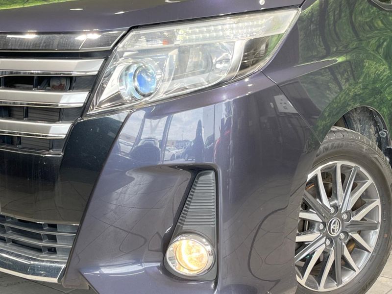 2017 Toyota Noah DBA-ZRR80W (UW-6a7be642e544f)[12]