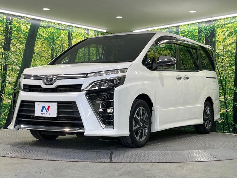 2018 Toyota Voxy DBA-ZRR80W (UW-6a7be6474037e)[4]