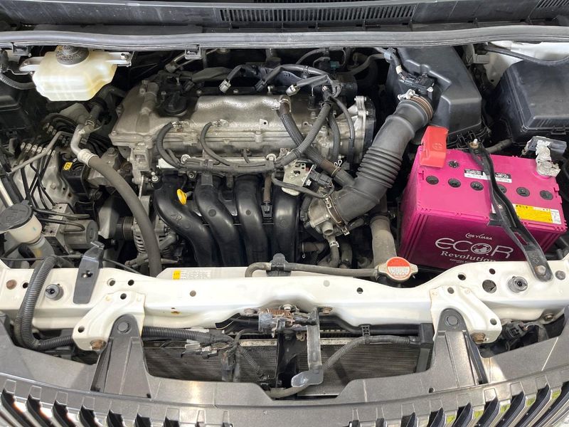 2015 Toyota Esquire DBA-ZRR85G (UW-6a7be65006781)[4]