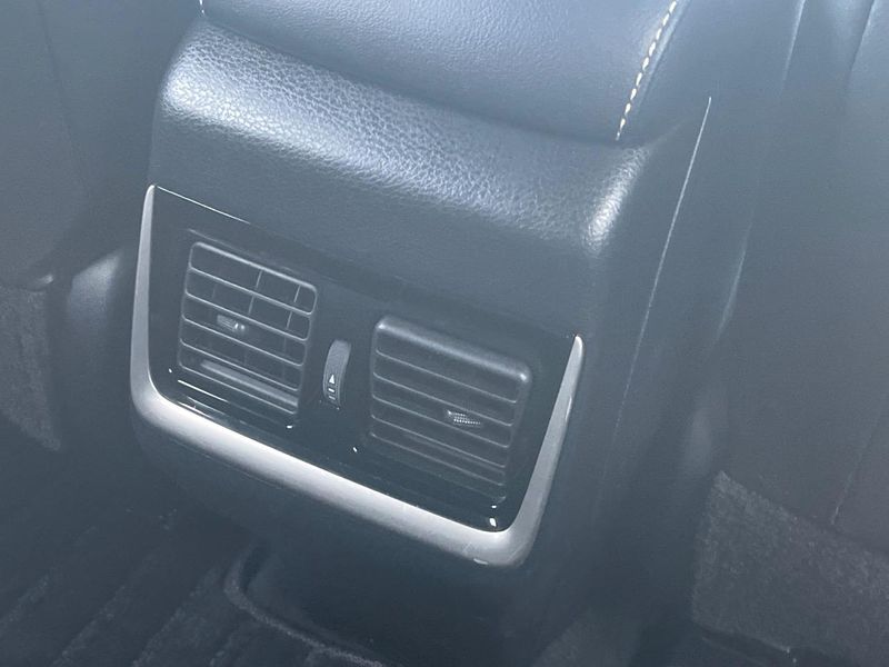 2016 Toyota Harrier DBA-ZSU60W (UW-6a7be654cea12)[23]