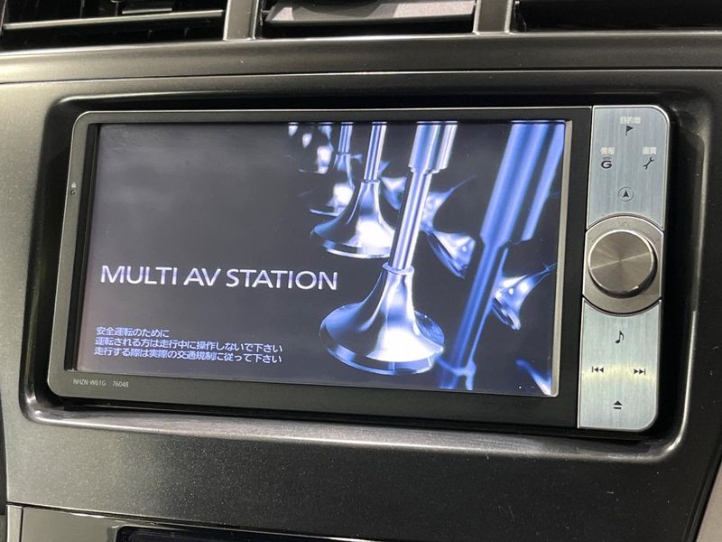 2011 Toyota Prius α DAA-ZVW41W (UW-6a7be66978356)[10]