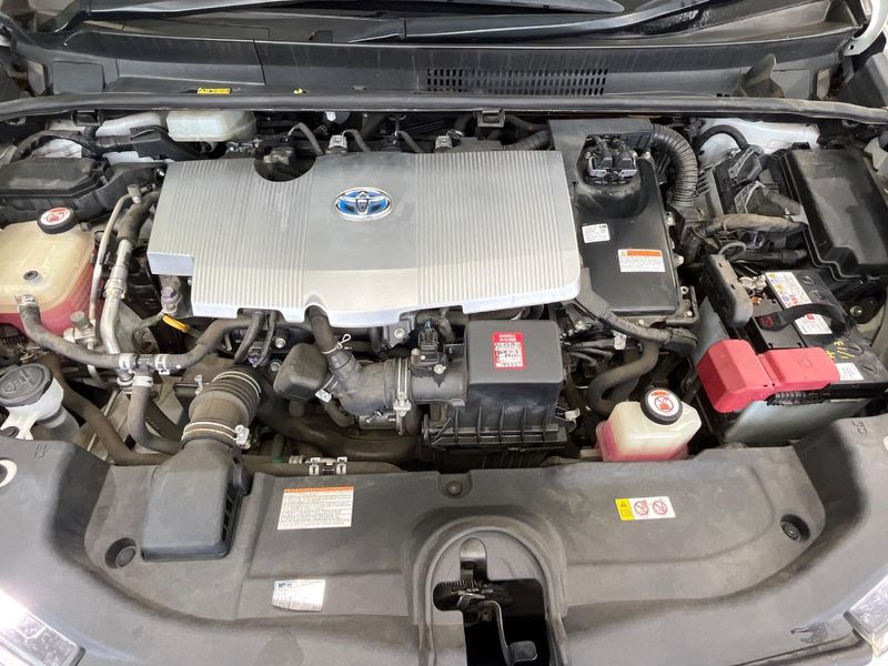 2017 Toyota Prius DAA-ZVW50 (UW-6a7be66d04f98)[4]