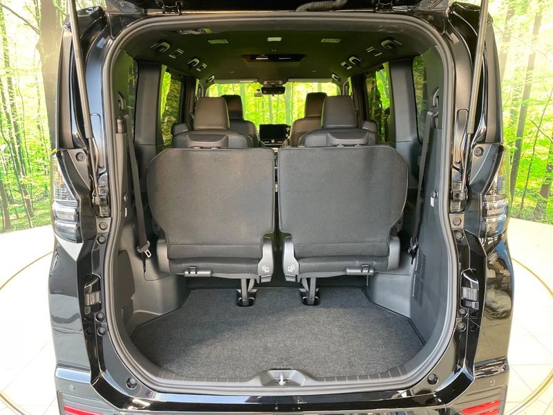 2024 Toyota Voxy 6AA-ZWR90W (UW-6a7be68f18ff3)[16]