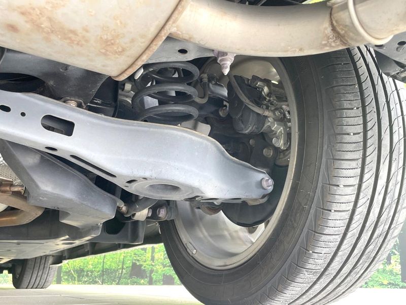 2018 Toyota C-HR DAA-ZYX10 (UW-6a7be699c2cc0)[26]