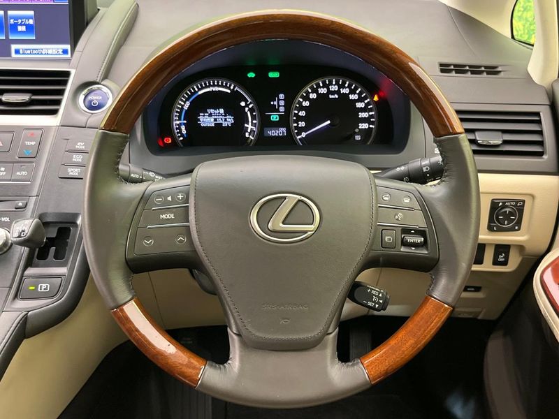 2013 Lexus HS DAA-ANF10 (UW-6a7d33f3dff14)[21]