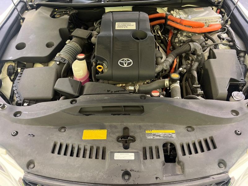 2015 Toyota Crown Hybrid DAA-AWS210 (UW-6a7d33fc6c28c)[15]
