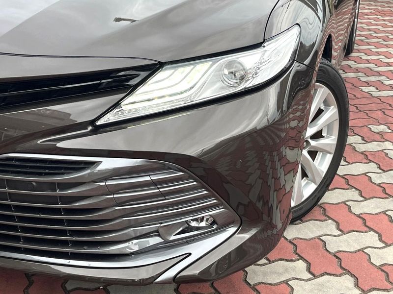 2020 Toyota Camry DAA-AXVH70 (UW-6a7d3411dcebf)[14]
