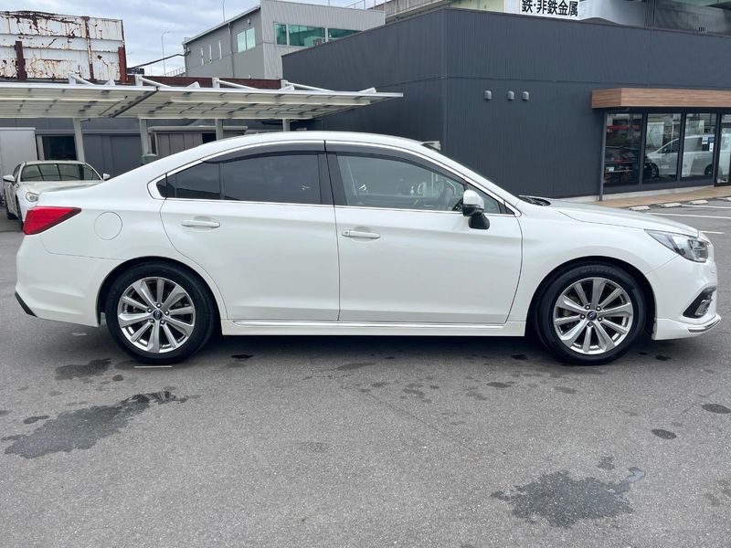 2017 Subaru Legacy B4 DBA-BN9 (UW-6a7d344fa6861)[20]