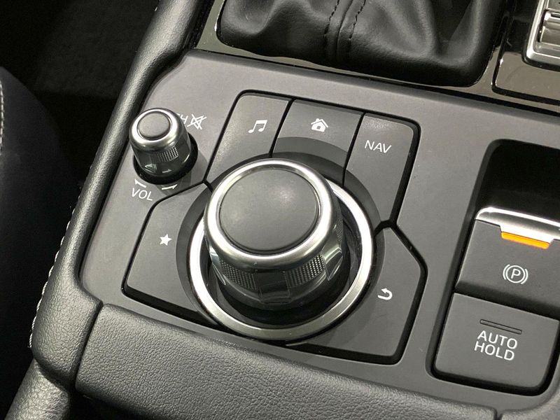 2018 Mazda CX-3 6BA-DKEFW (UW-6a7d346e58189)[24]