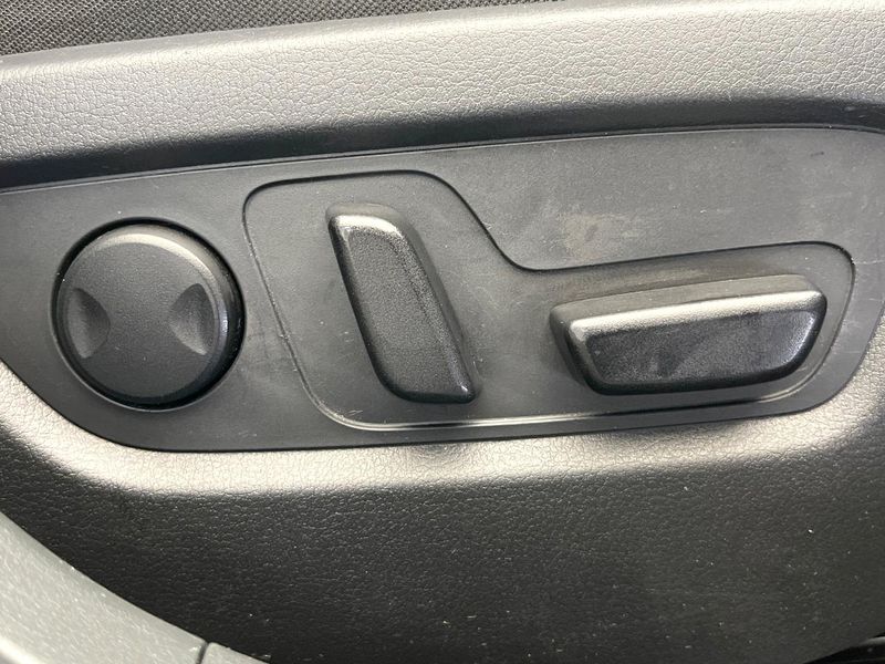 2020 Mazda CX-30 3DA-DM8P (UW-6a7d346f14ea3)[11]