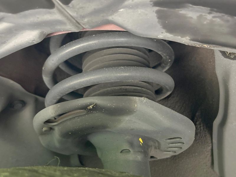 2021 Mazda MX-30 5AA-DREJ3P (UW-6a7d34747a6ab)[16]