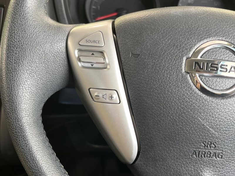 2016 Nissan Note DBA-E12 (UW-6a7d34788a697)[27]