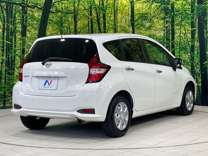 2018 Nissan Note DBA-E12 (UW-6a7d3479cdf68)[17]