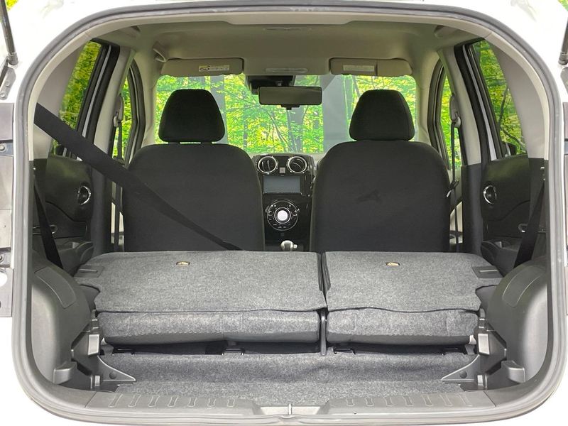 2018 Nissan Note DBA-E12 (UW-6a7d3479cdf68)[29]