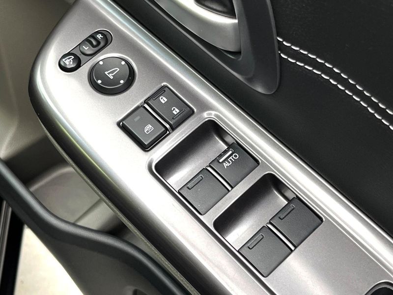 2017 Honda Freed DBA-GB5 (UW-6a7d348ce0150)[8]