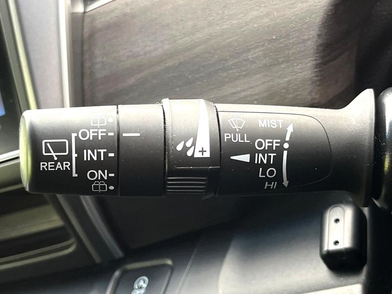 2017 Honda Freed DBA-GB5 (UW-6a7d348ce0150)[16]