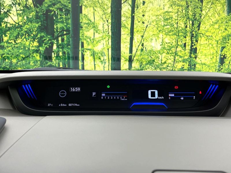 2017 Honda Freed DBA-GB5 (UW-6a7d348ce0150)[14]