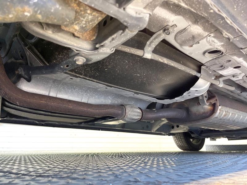 2017 Nissan Serena DAA-GC27 (UW-6a7d34927a2ad)[17]