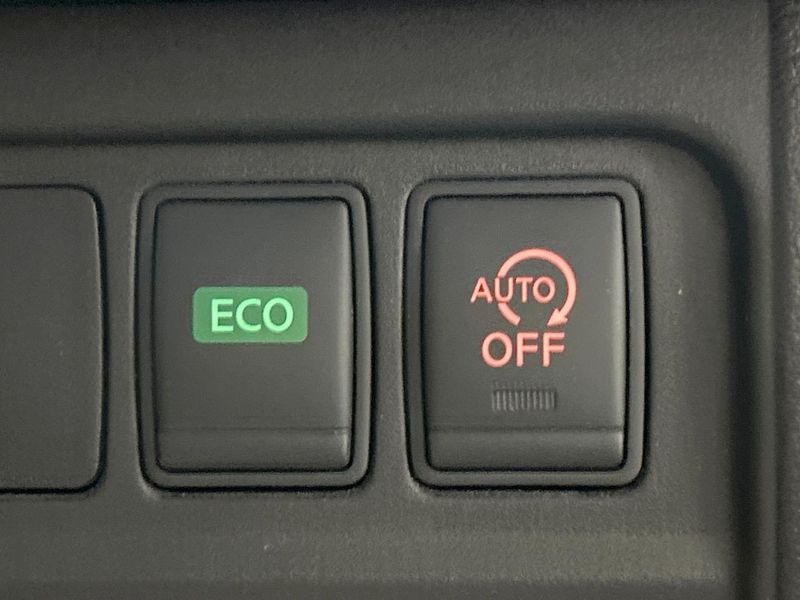 2018 Nissan Serena DAA-GC27 (UW-6a7d34929c8b2)[6]