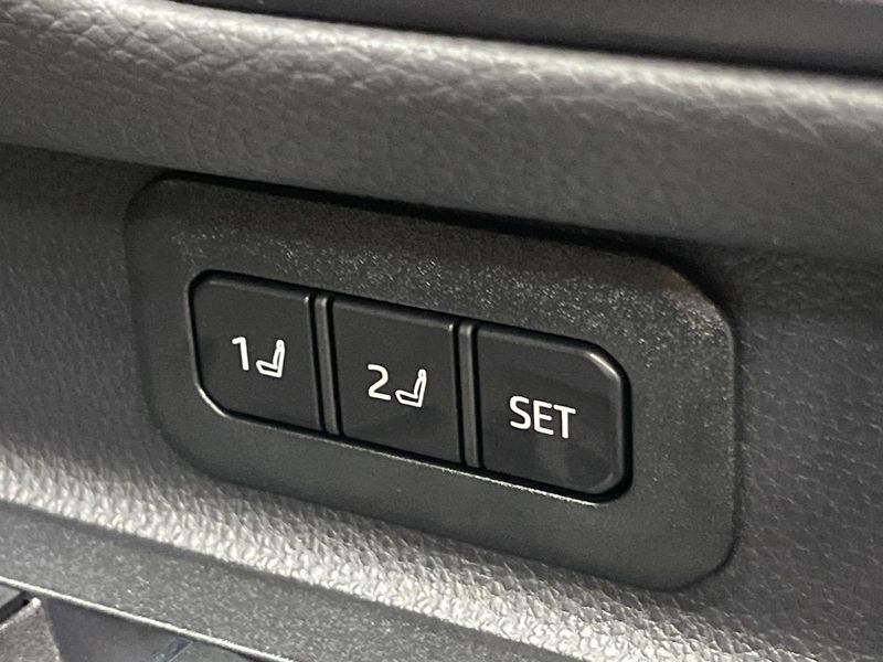 2024 Toyota Land Cruiser 250 3DA-GDJ250W (UW-6a7d3498072b1)[25]