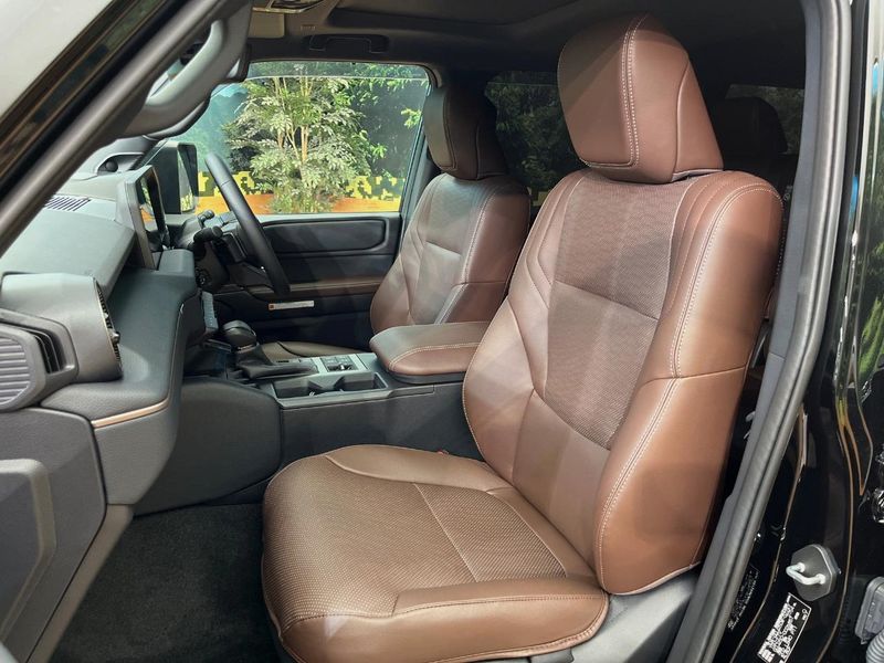 2025 Toyota Land Cruiser 250 3DA-GDJ250W (UW-6a7d349adb1ae)[27]