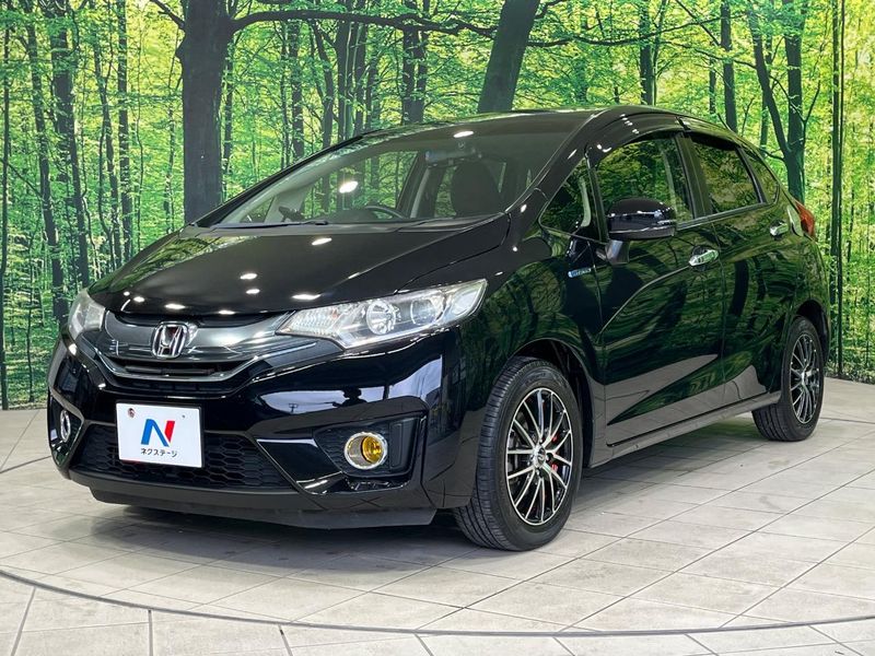 2015 Honda Fit Hybrid DAA-GP5 (UW-6a7d34b475889)[20]