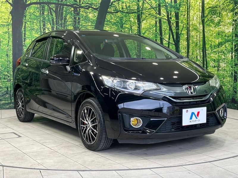 2015 Honda Fit Hybrid DAA-GP5 (UW-6a7d34b475889)[22]