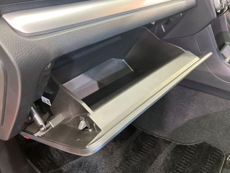 2015 Subaru XV DBA-GP7 (UW-6a7d34b7ab5e8)[10]