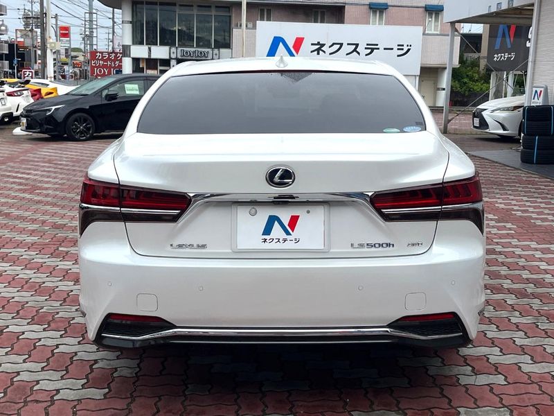 2018 Lexus LS DAA-GVF55 (UW-6a7d34cbdee84)[8]