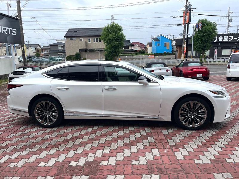 2018 Lexus LS DAA-GVF55 (UW-6a7d34cbdee84)[6]