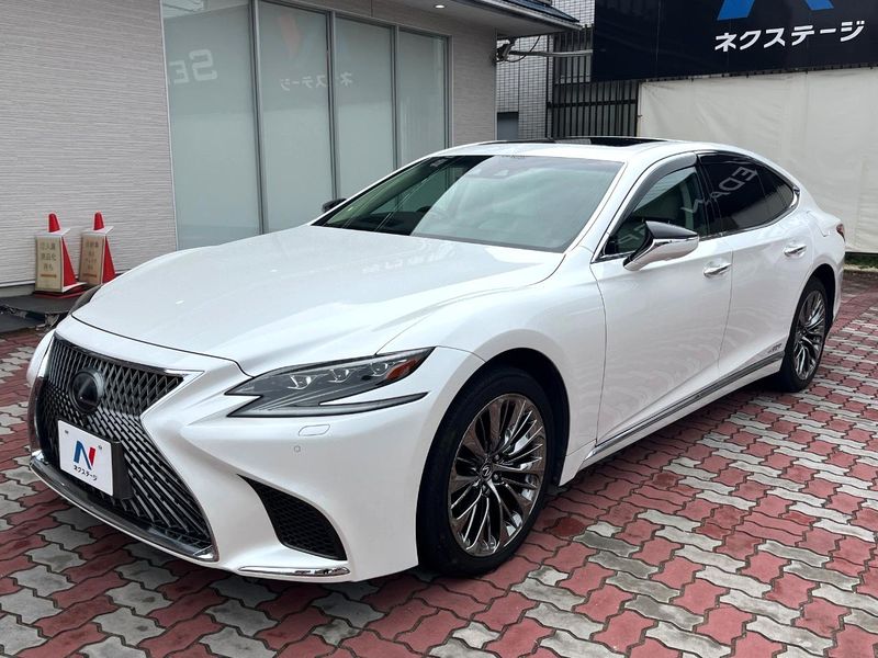 2018 Lexus LS DAA-GVF55 (UW-6a7d34cbdee84)[11]