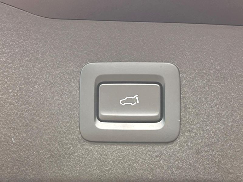 2022 Mazda CX-5 6BA-KFEP (UW-6a7d3562a5d46)[29]