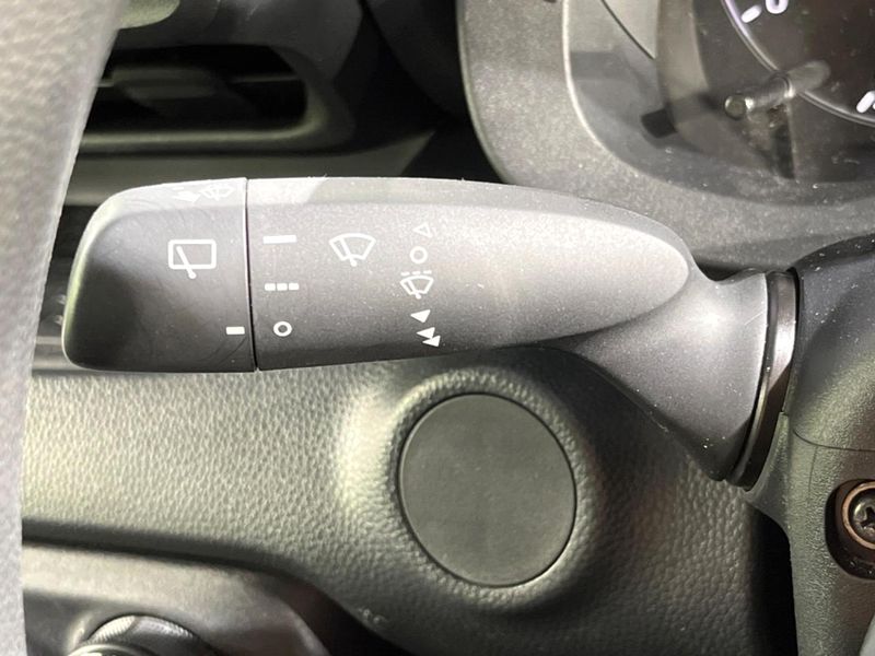 2020 Toyota Yaris 5BA-KSP210 (UW-6a7d356ec7ca2)[16]