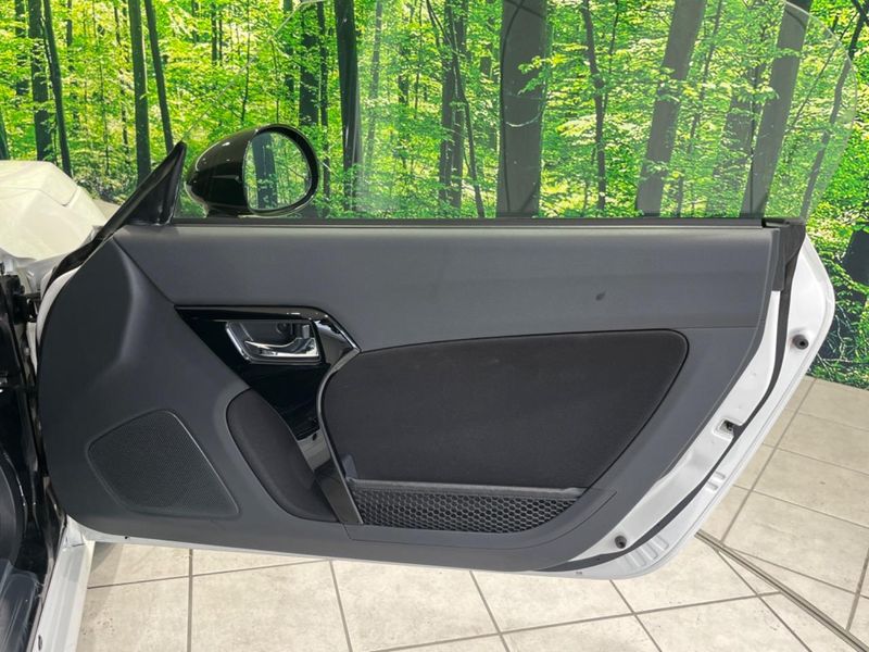 2022 Toyota Copen 3BA-LA400A (UW-6a7d358b216f7)[16]